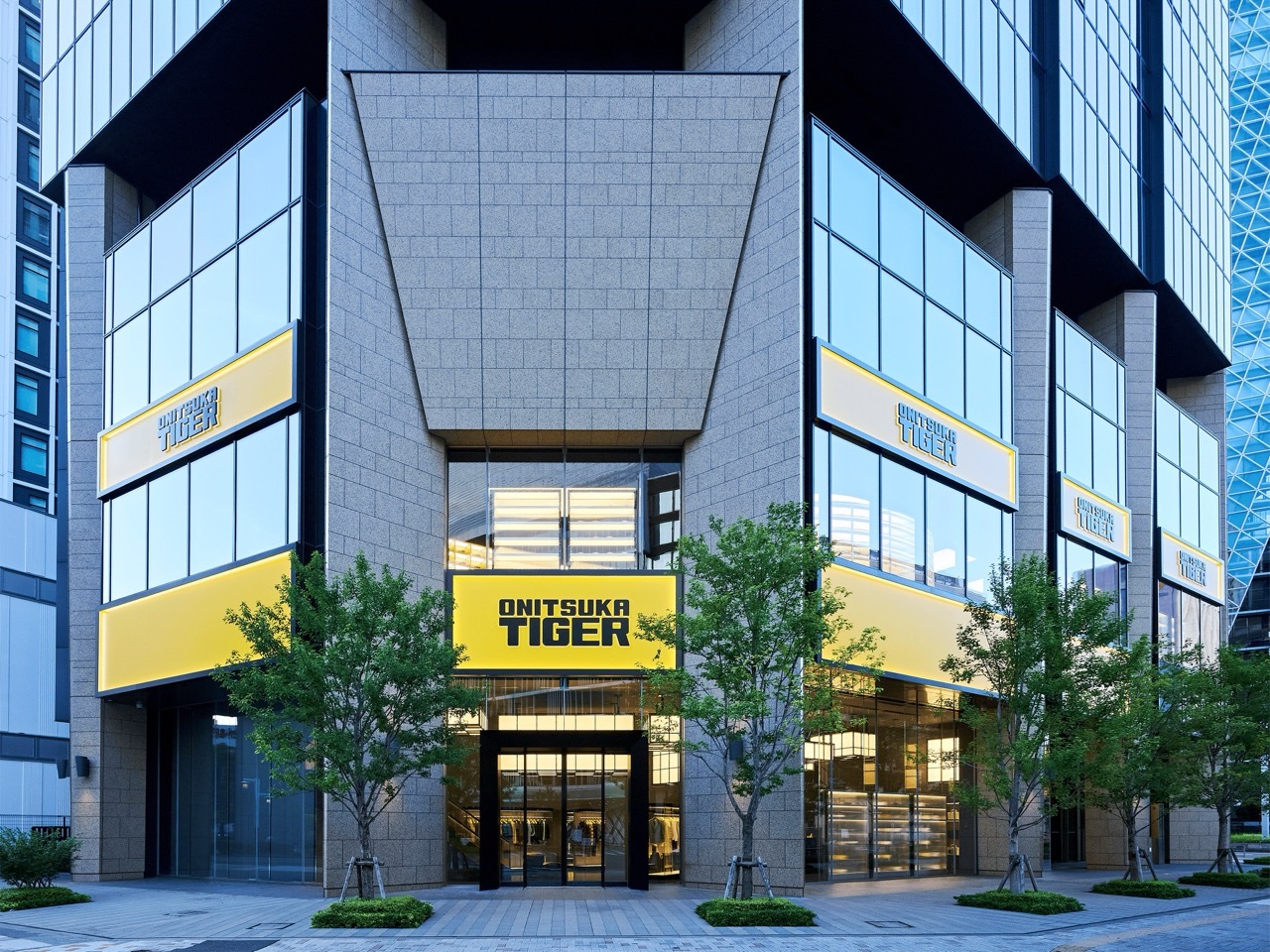 Onitsuka store nagoya 03