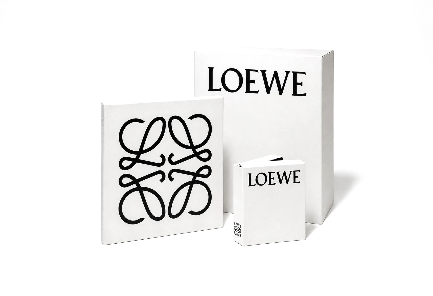 Loewe redraws its Anagram in a 2014 rebrand