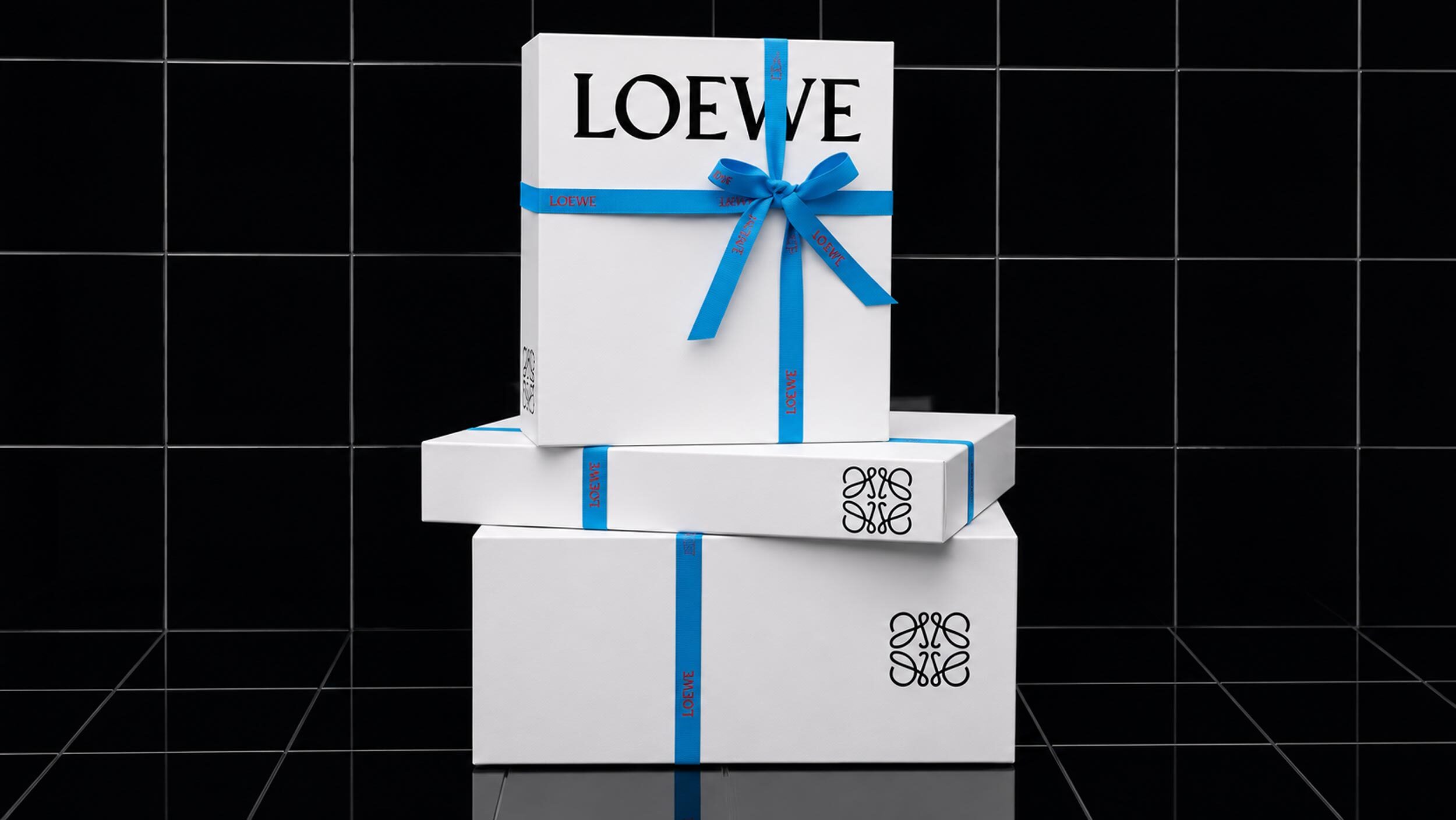Loewe swaps its ribbon colour for a new era