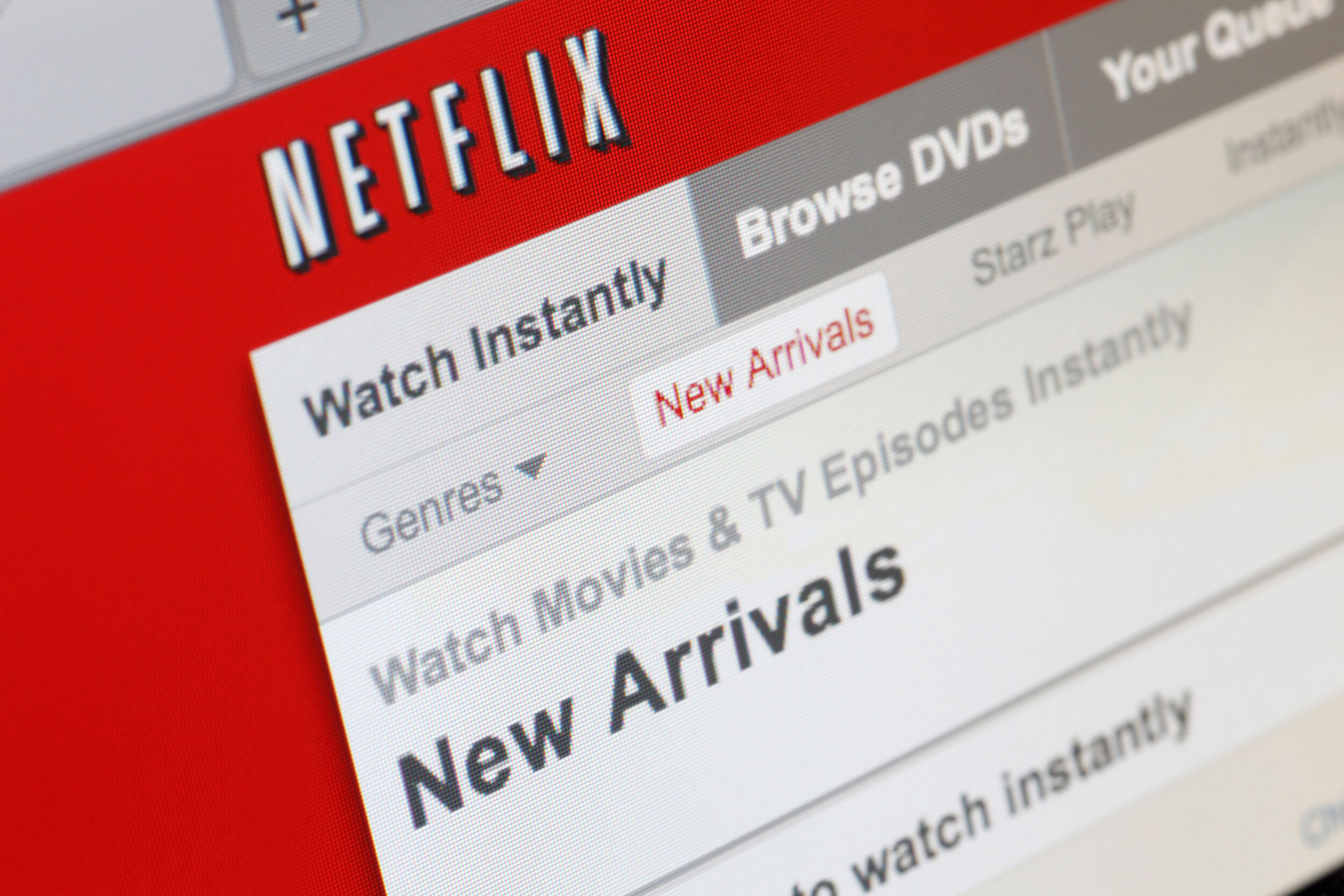 Netflix makes the leap from DVD mail to streaming