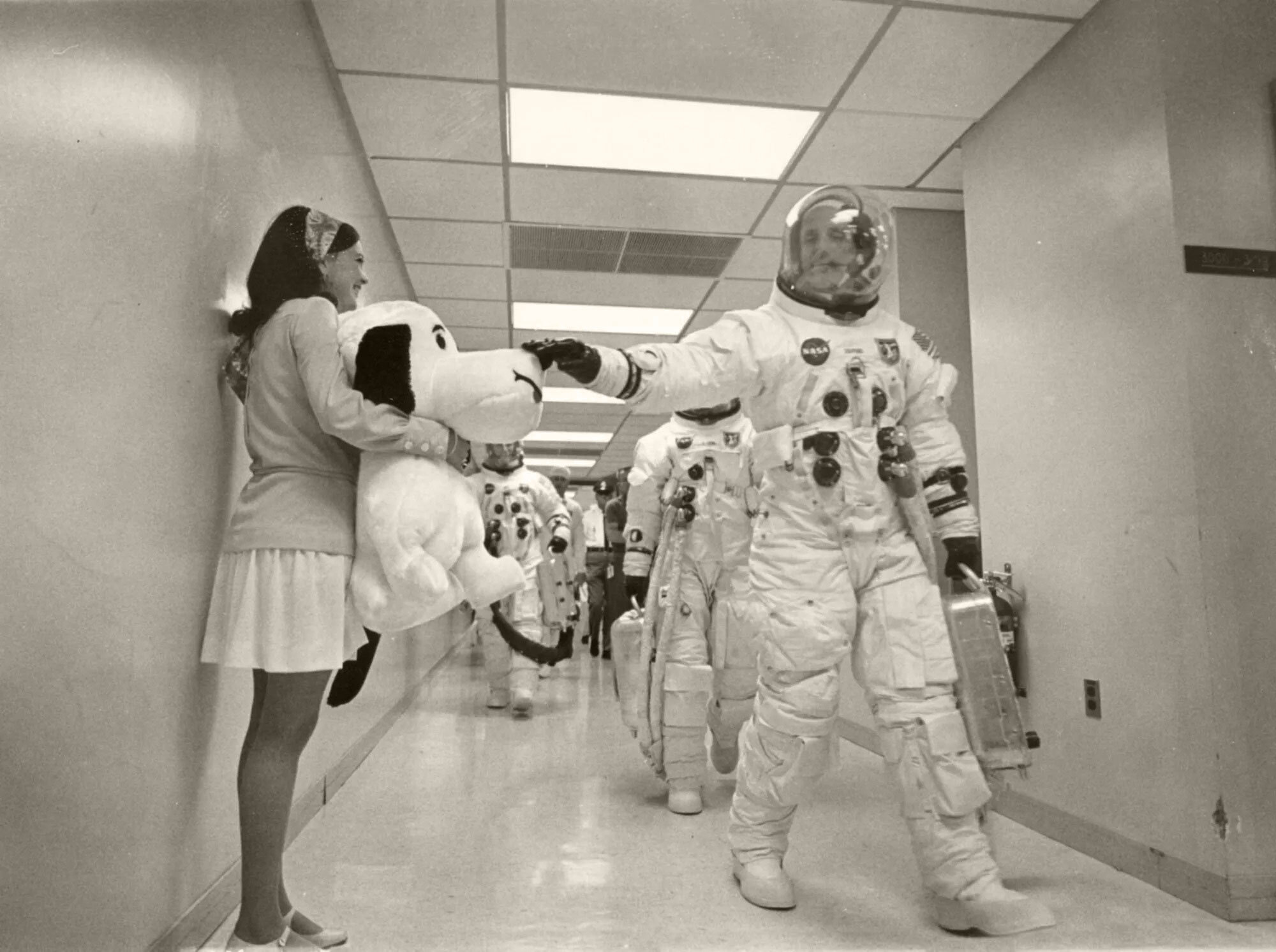 Omega turns an astronaut award into a Snoopy line