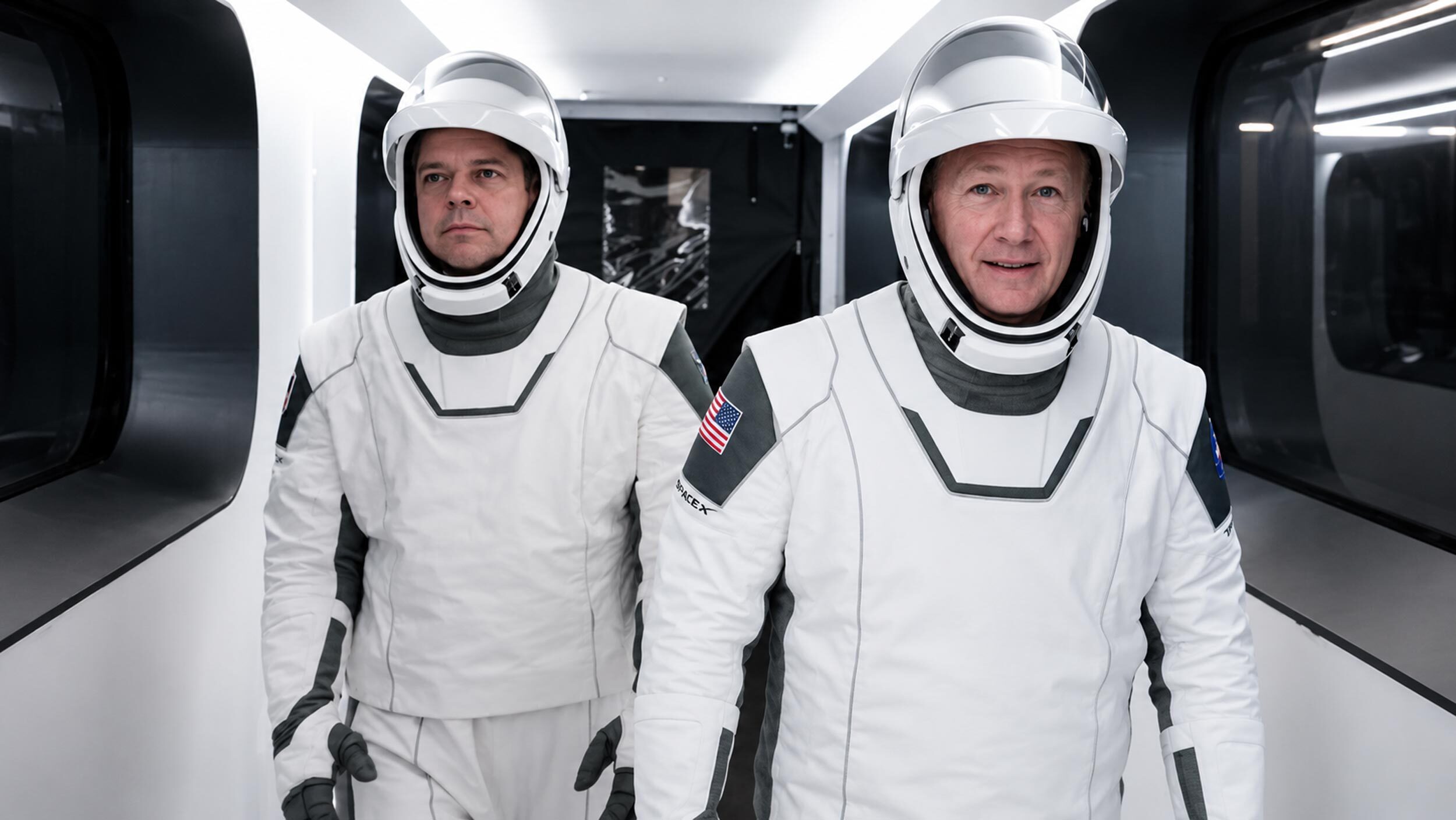 SpaceX redesigns the look of the astronaut