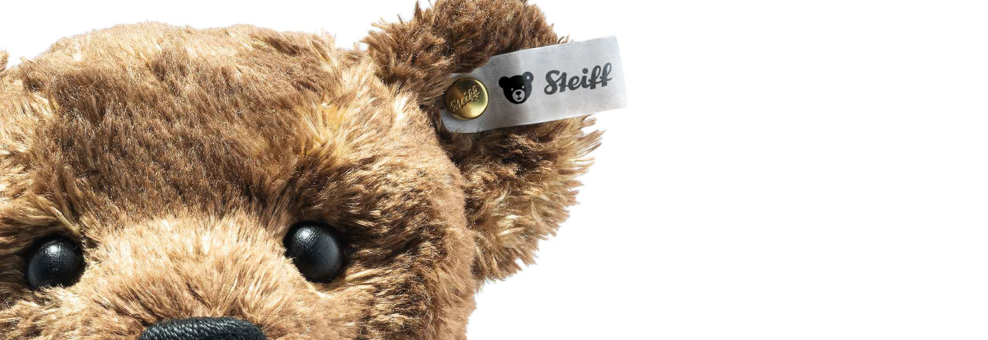 Steiff redraws the wordmark and centres the teddy bear head