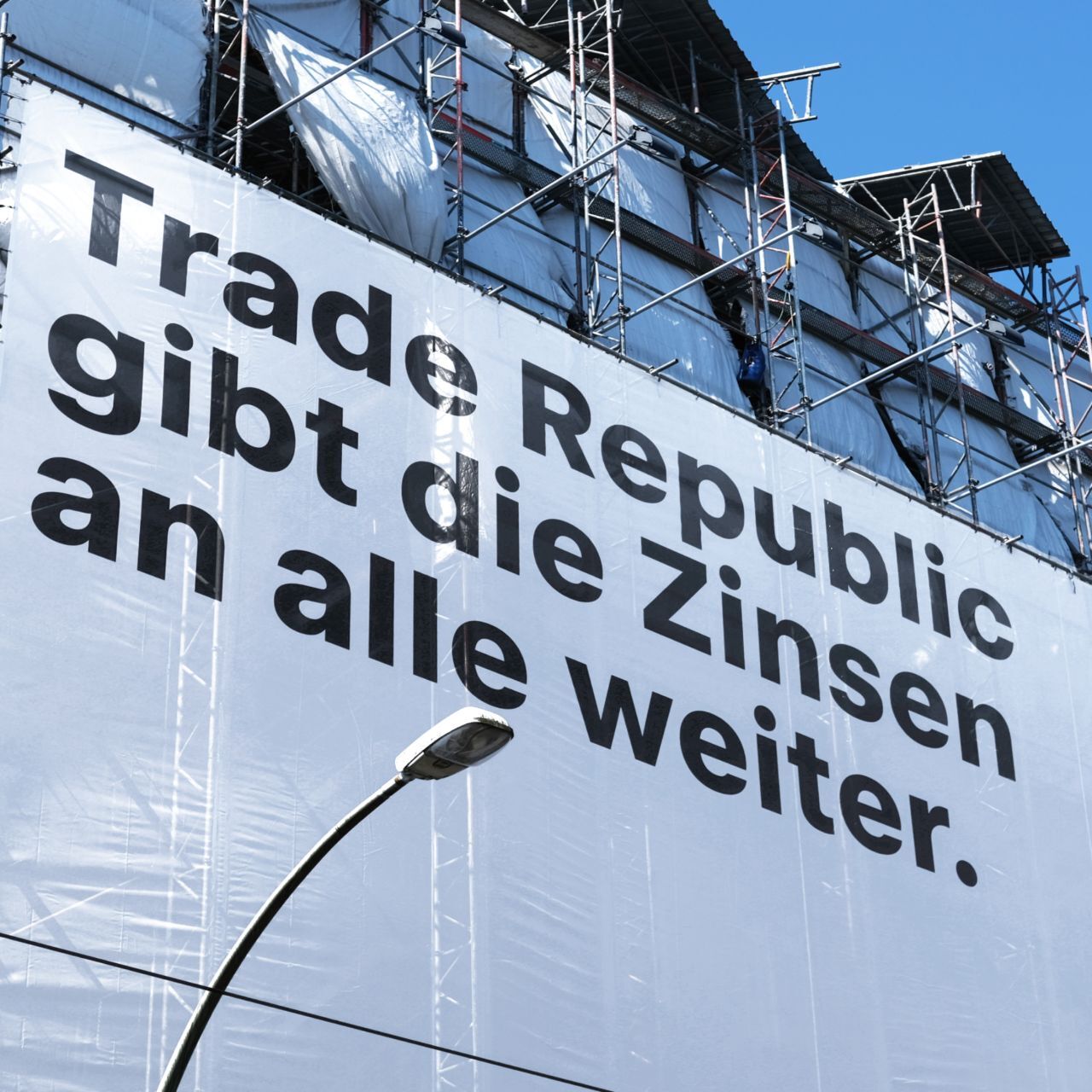 Trade Republic's first campaign leads with 4 percent